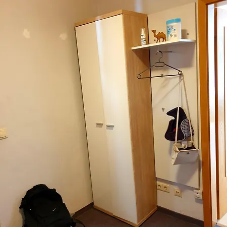 Entire 2-room In South Apartment Stuttgart