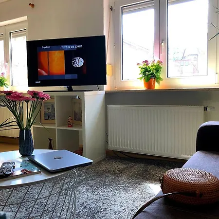 Entire 2-room In South Appartamento