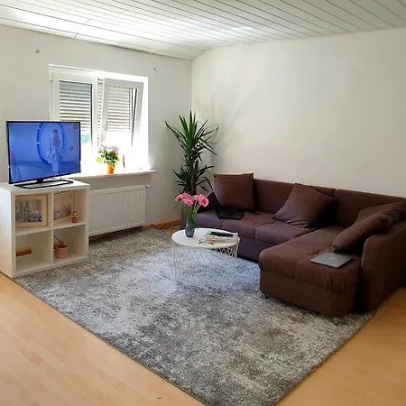 Entire 2-room In South Appartamento